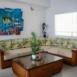 Habitación de lujo con piscina y jacuzzi en Crespo - 2